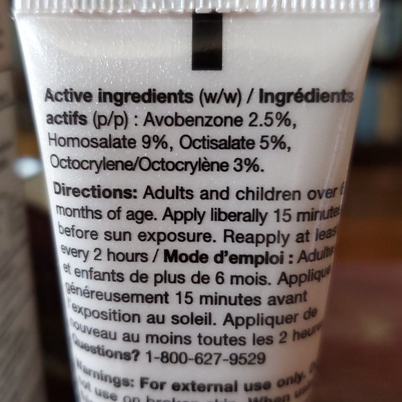 Foundation Primer Sunscreen SPF 15 - Mary Kay Exclusive - Picture 5 of 7